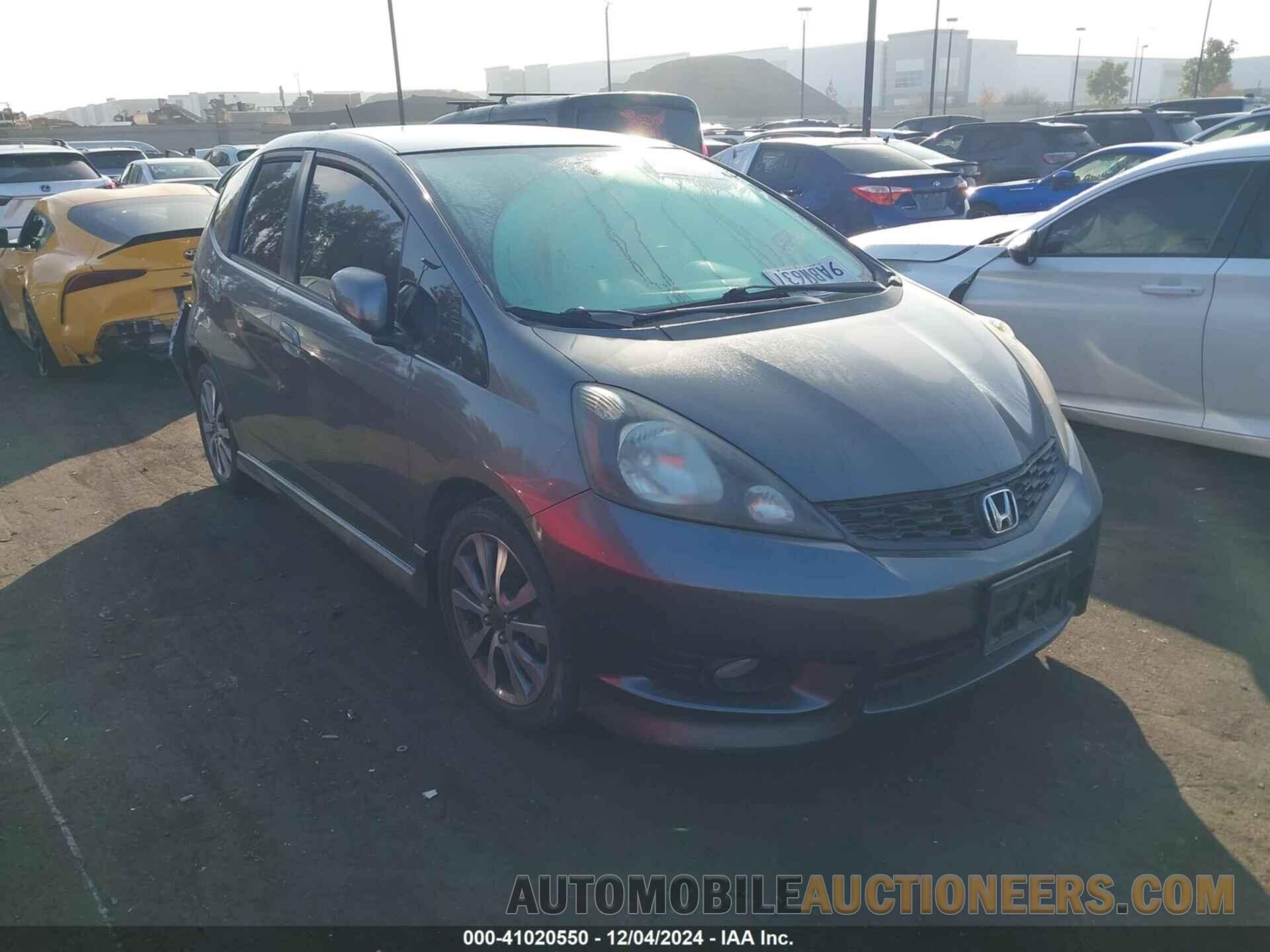 JHMGE8H62DC001533 HONDA FIT 2013