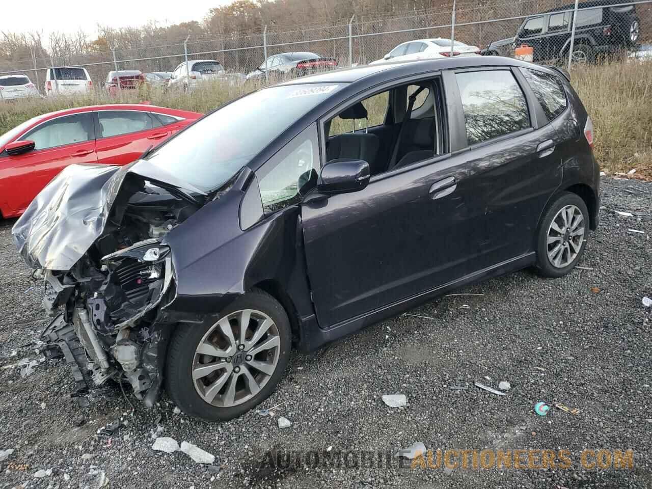 JHMGE8H66DC046801 HONDA FIT 2013