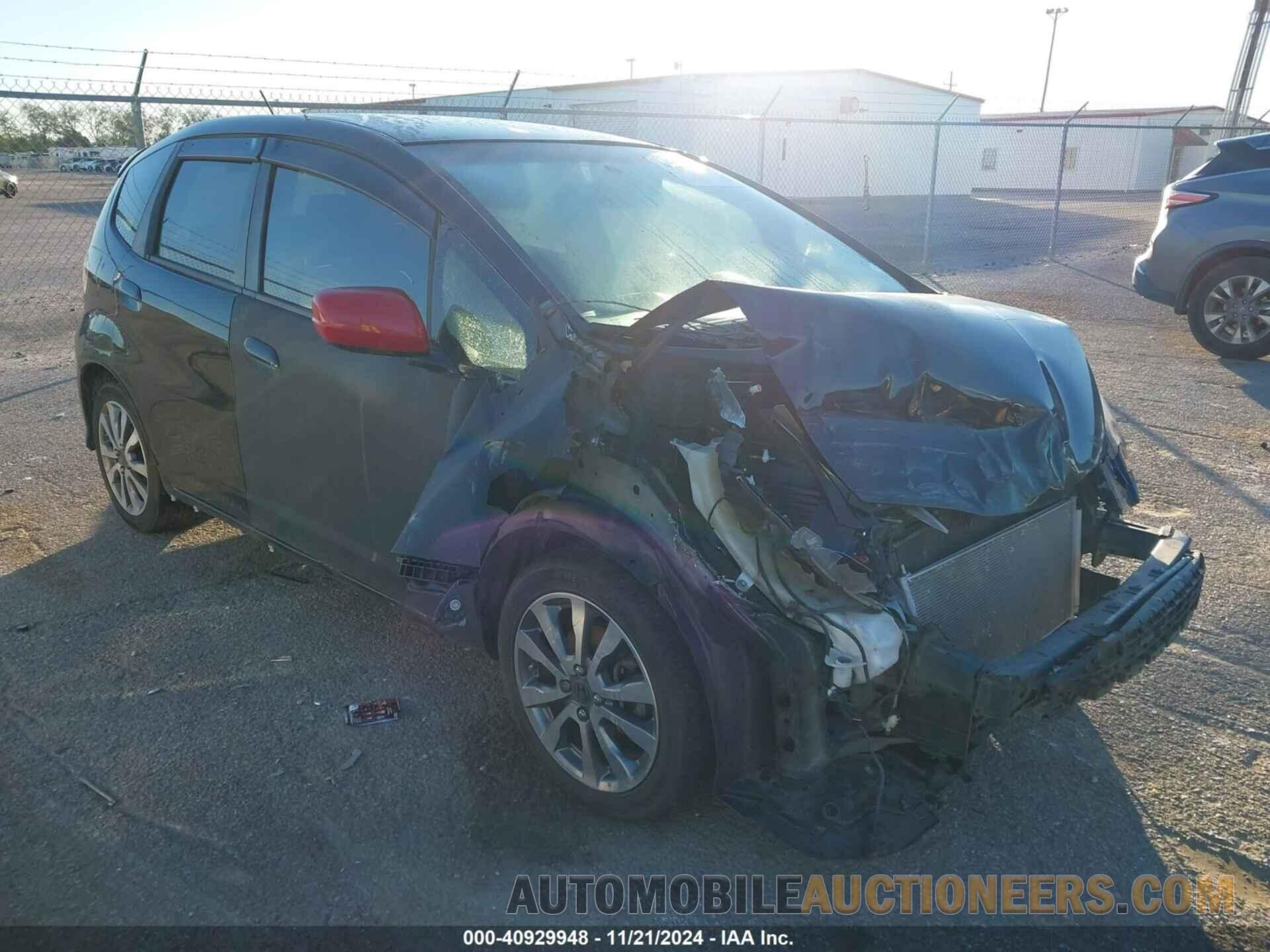 JHMGE8H68DC057864 HONDA FIT 2013