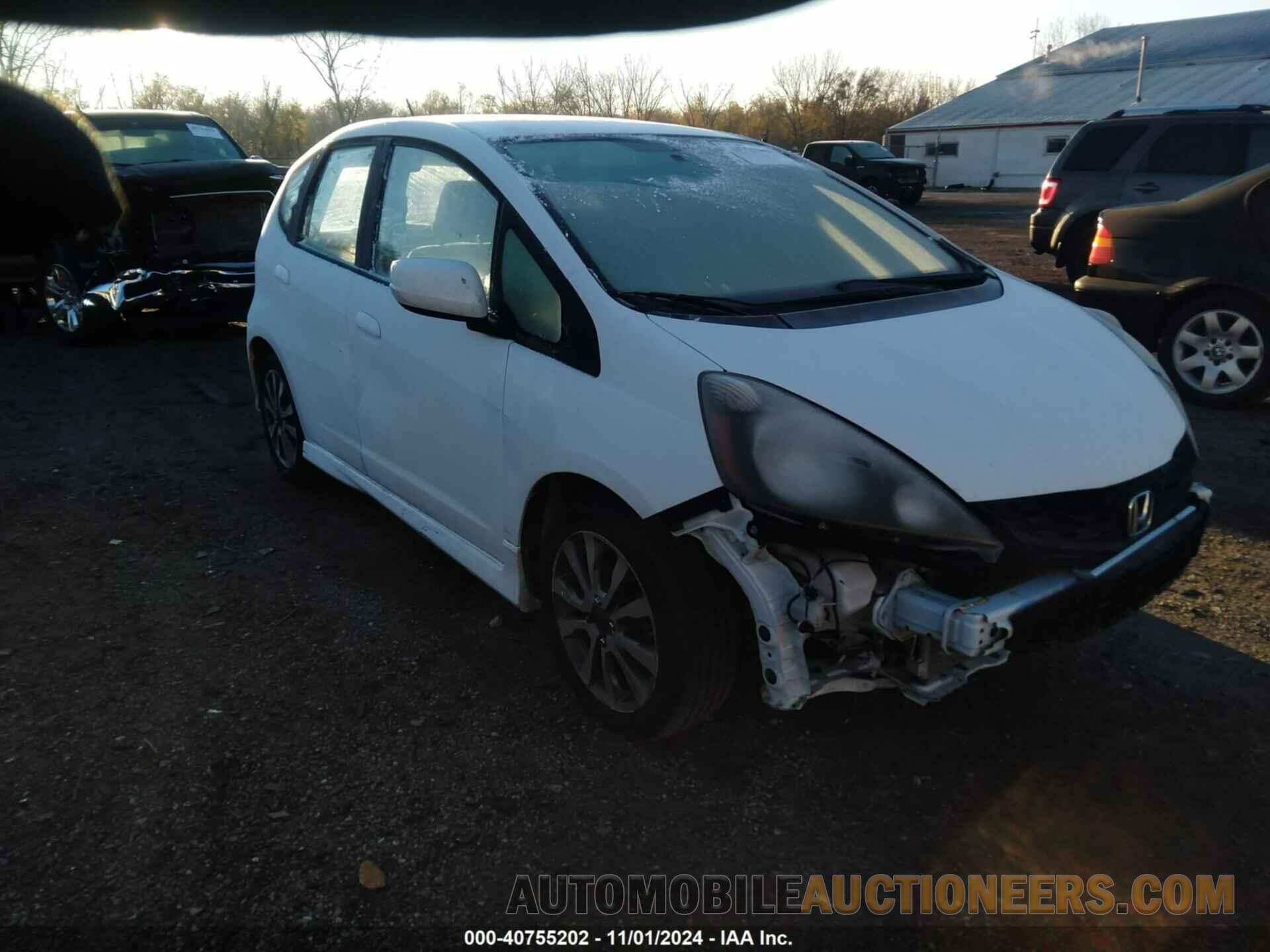 JHMGE8H69DC068081 HONDA FIT 2013