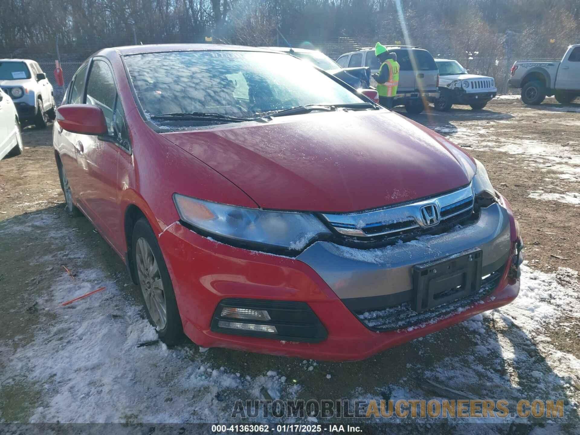 JHMZE2H77DS000494 HONDA INSIGHT 2013