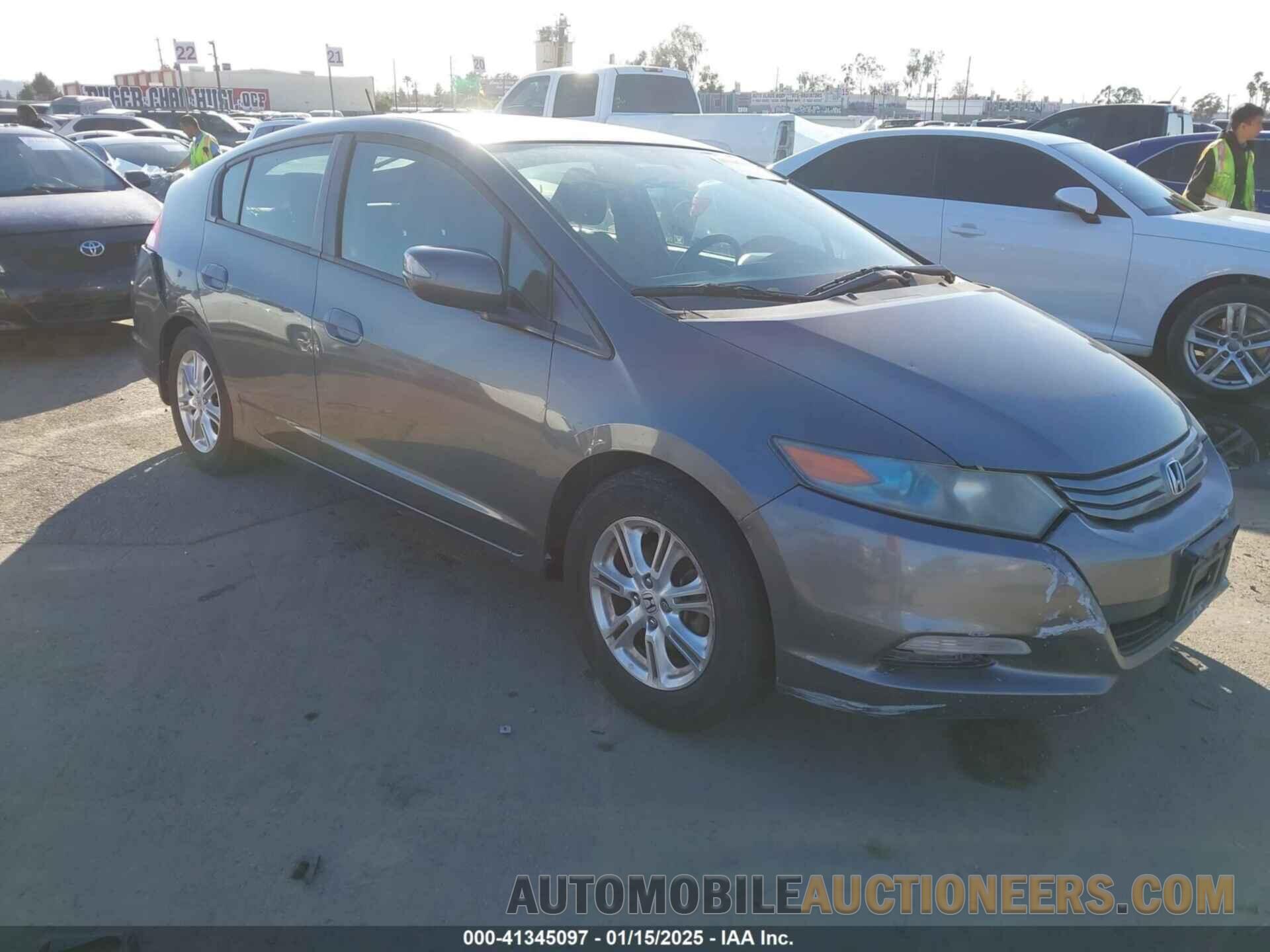 JHMZE2H7XBS008845 HONDA INSIGHT 2011