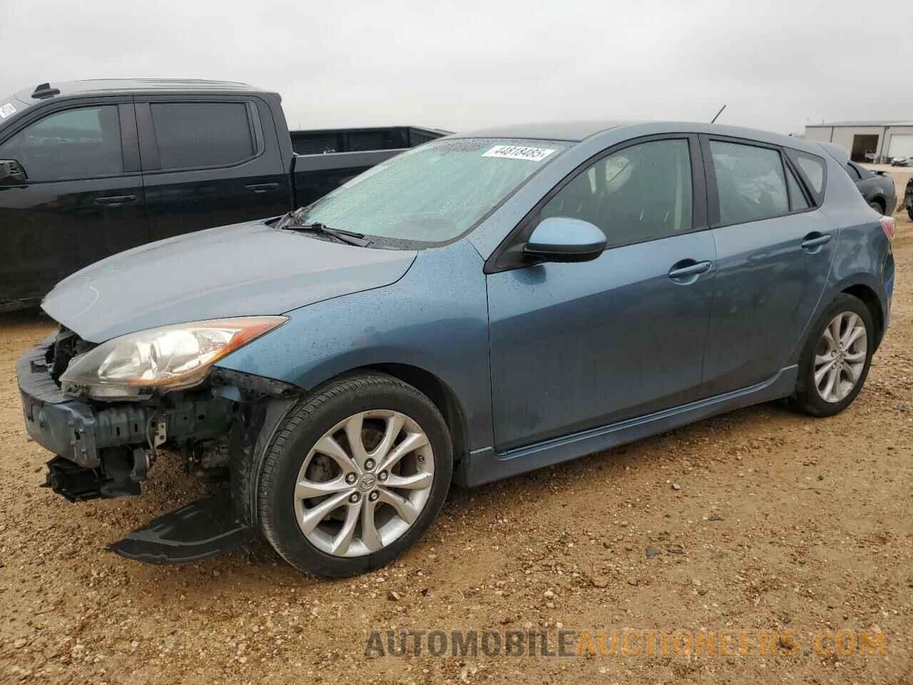 JM1BL1K68B1394674 MAZDA MAZDA3 2011