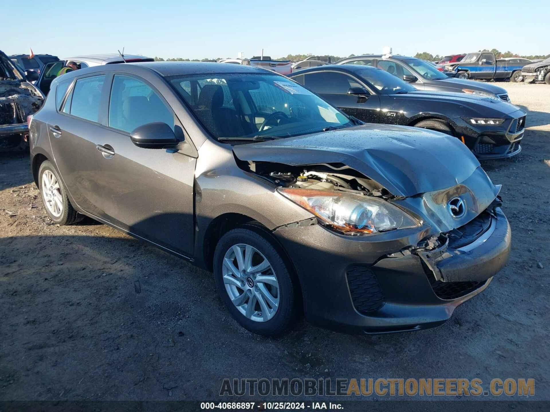 JM1BL1L70D1761822 MAZDA MAZDA3 2013