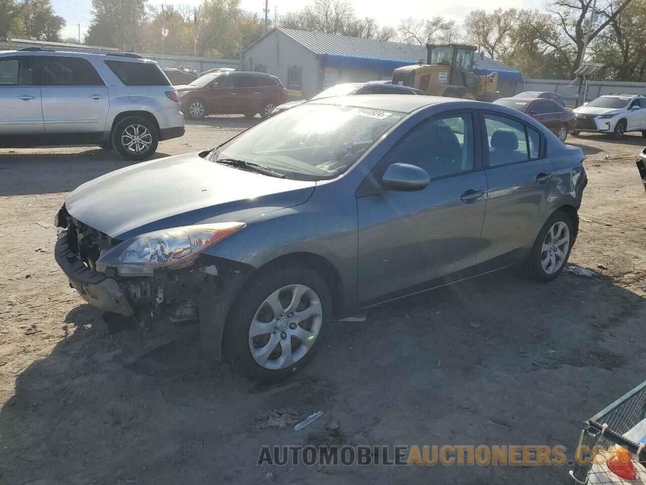 JM1BL1TF3D1702786 MAZDA 3 2013