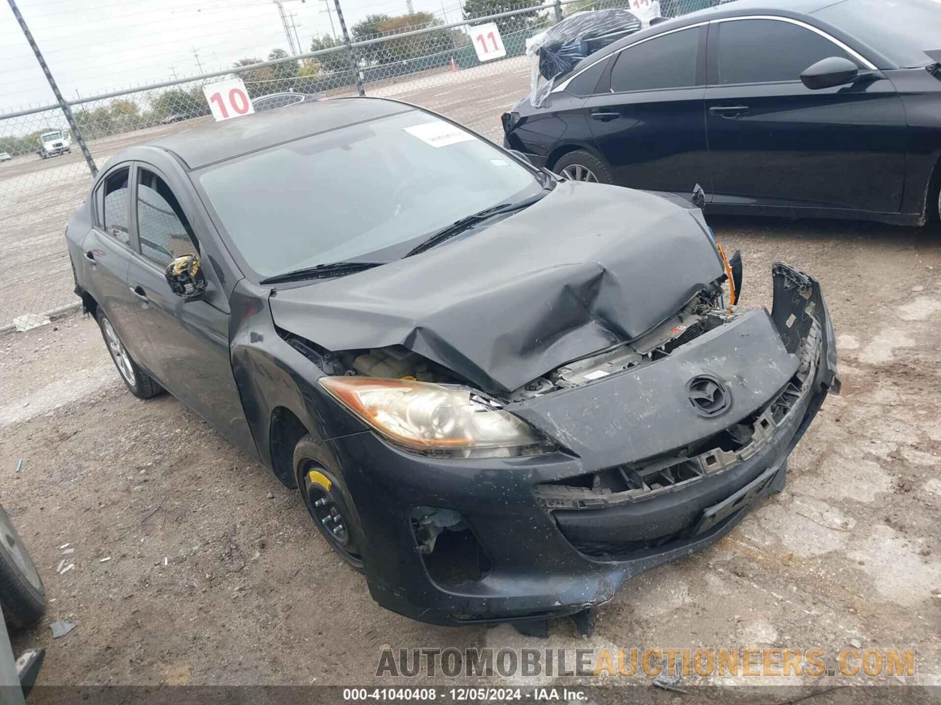 JM1BL1TF5D1845979 MAZDA MAZDA3 2013