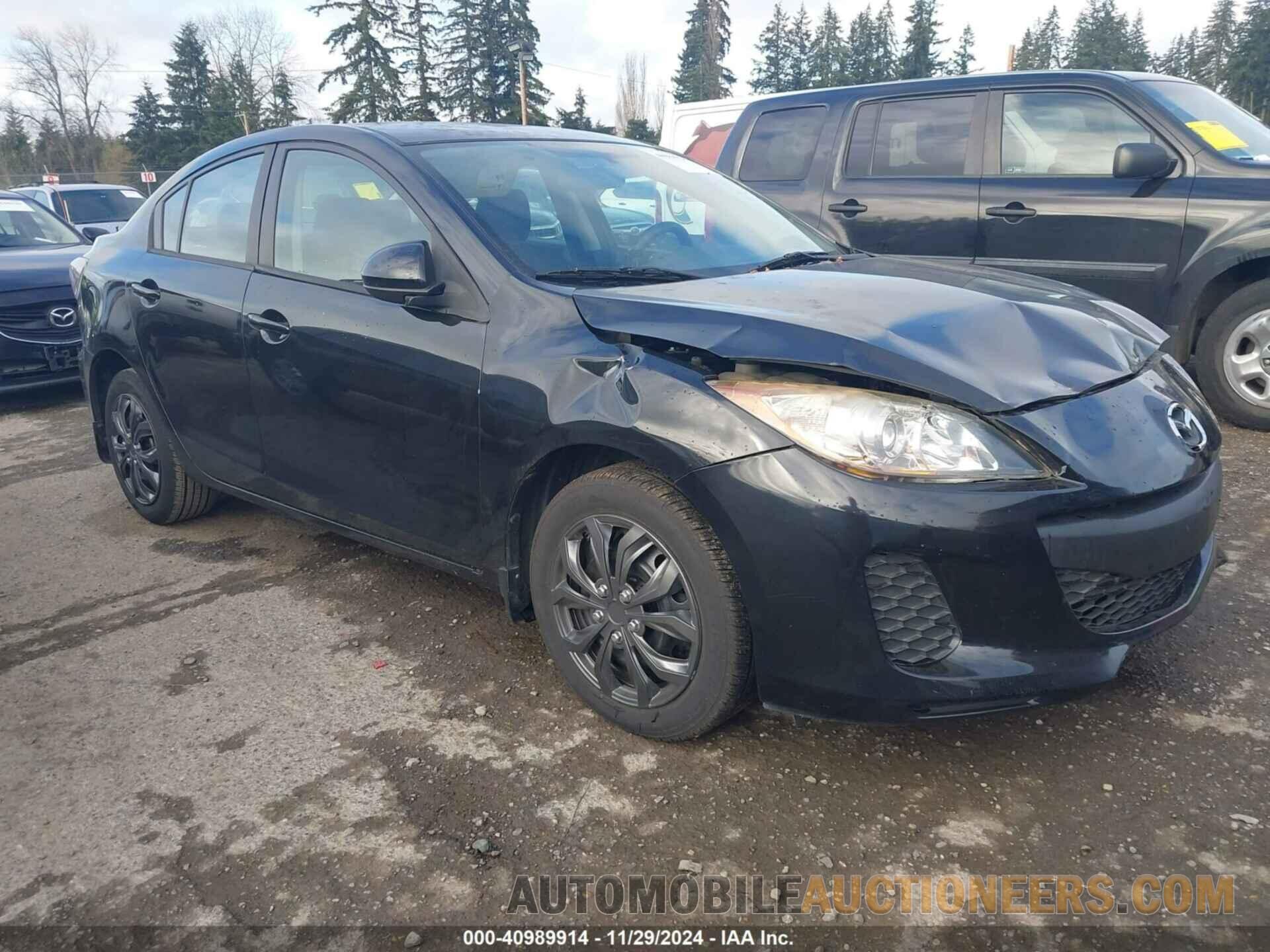 JM1BL1TF8D1804066 MAZDA MAZDA3 2013