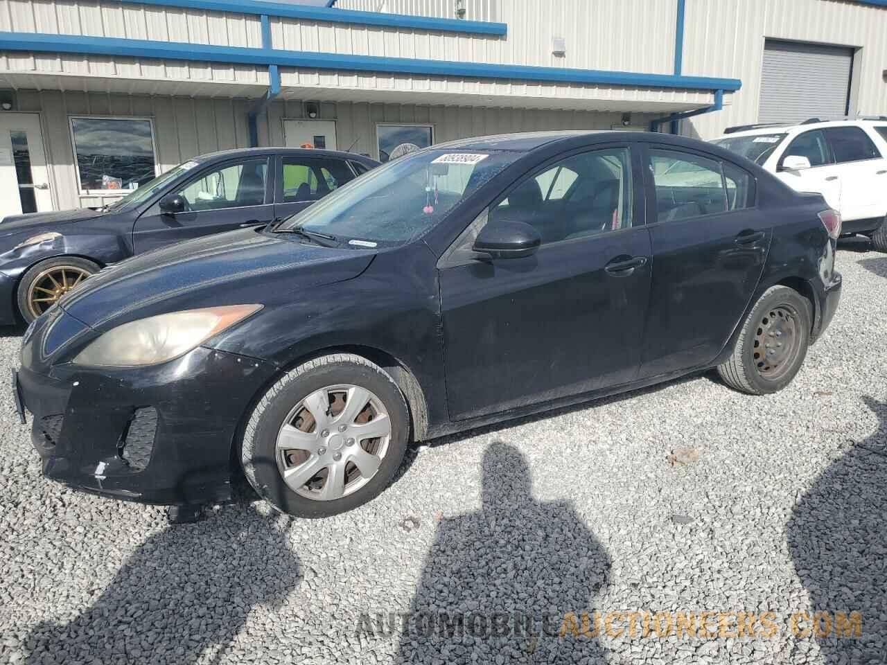 JM1BL1TG9D1763536 MAZDA 3 2013