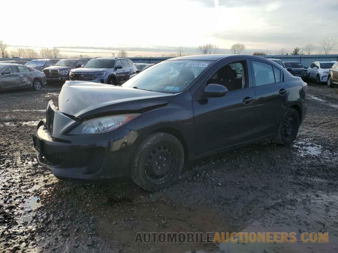 JM1BL1TGXD1703846 MAZDA 3 2013