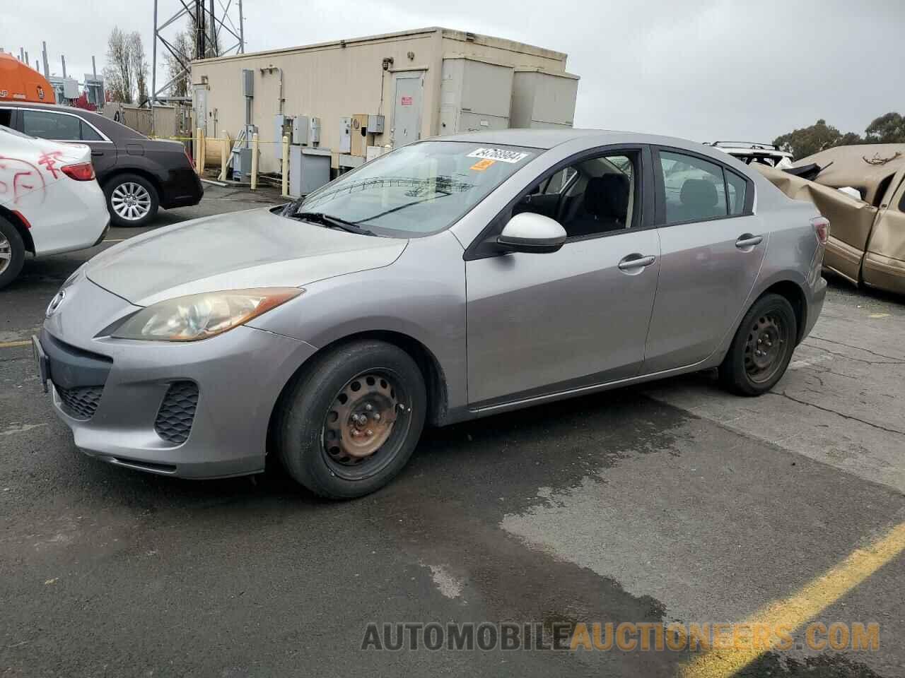 JM1BL1U71D1756384 MAZDA 3 2013