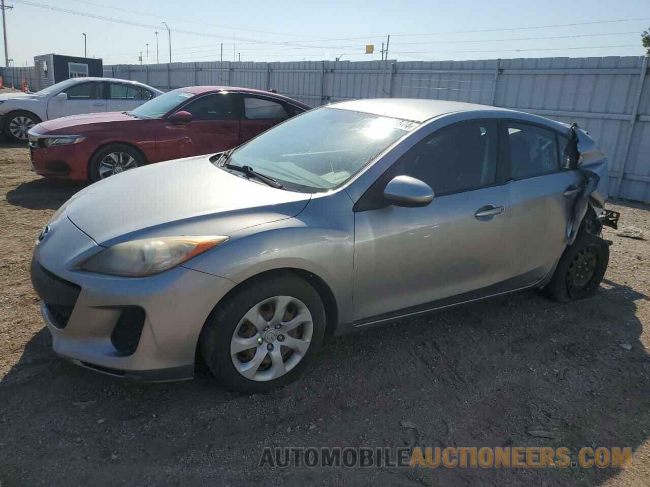 JM1BL1U73D1718168 MAZDA 3 2013