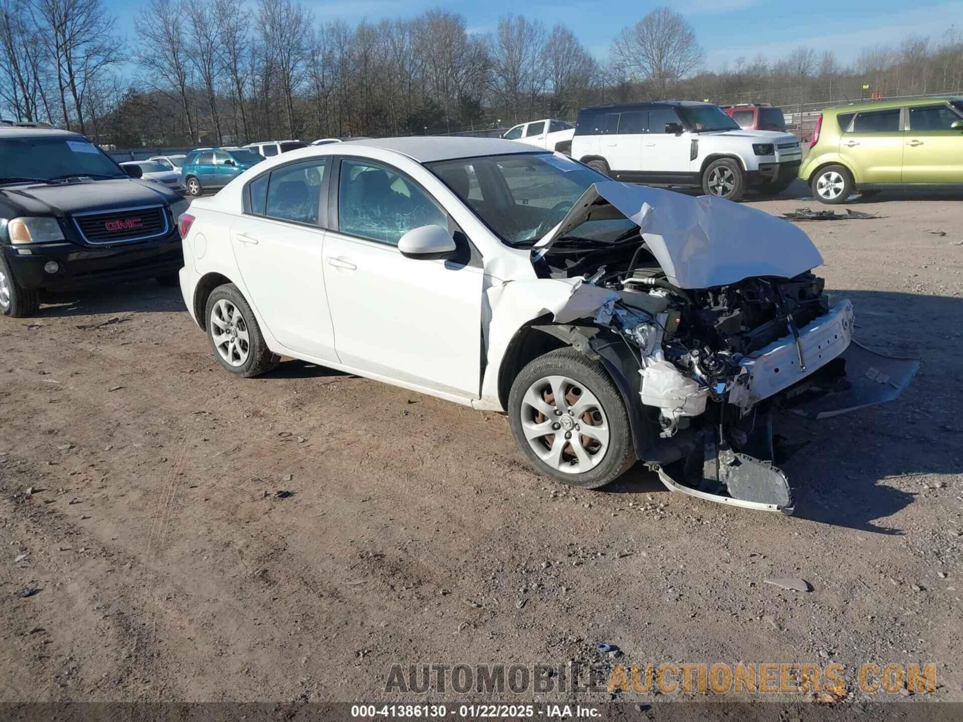 JM1BL1U74D1788780 MAZDA MAZDA3 2013