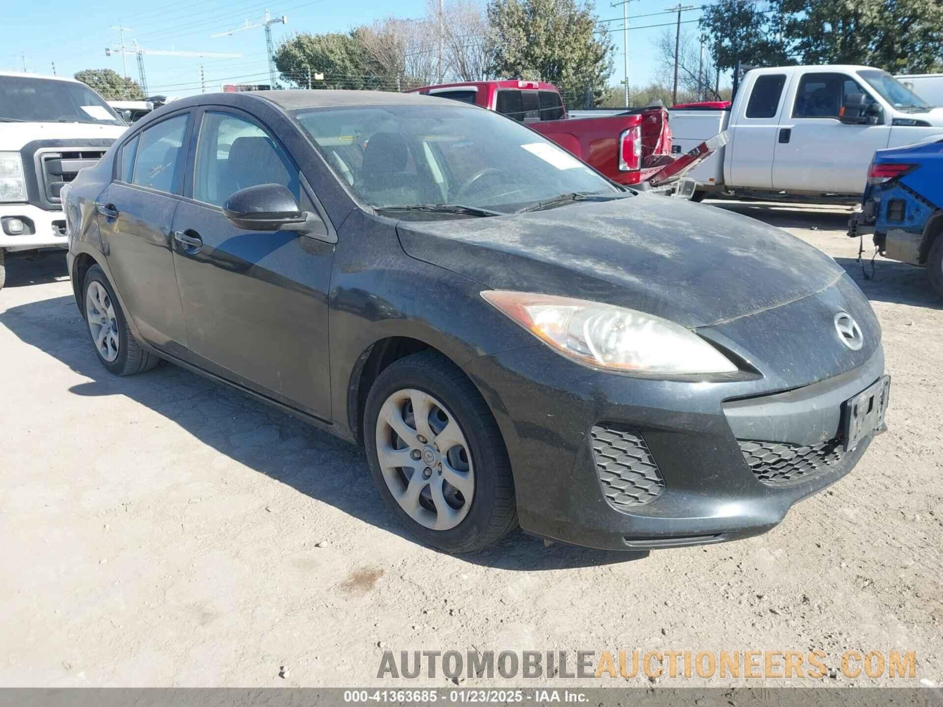 JM1BL1UF1C1653469 MAZDA MAZDA3 2012