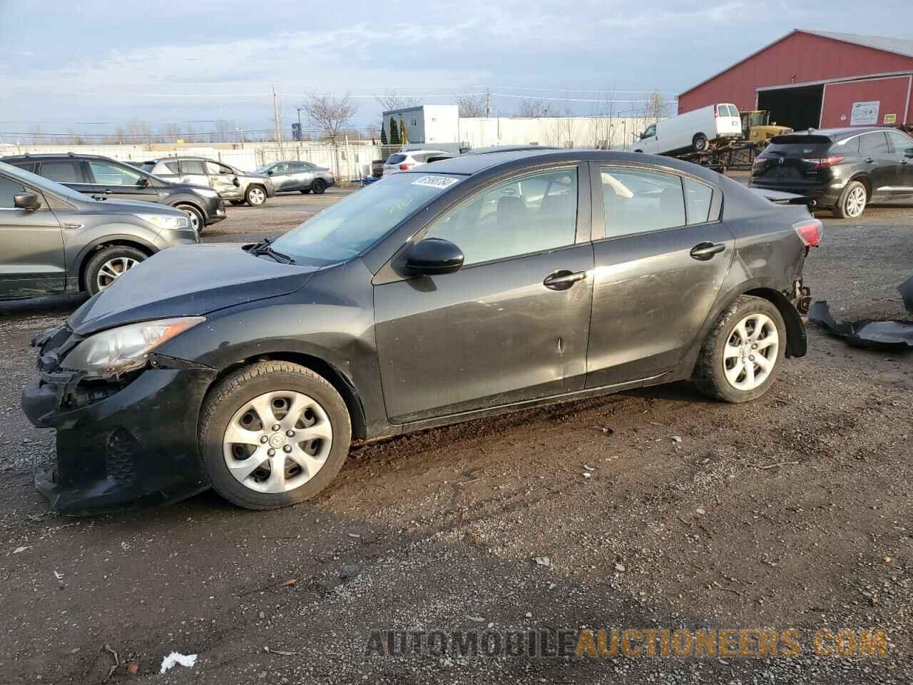 JM1BL1UF2D1771872 MAZDA 3 2013