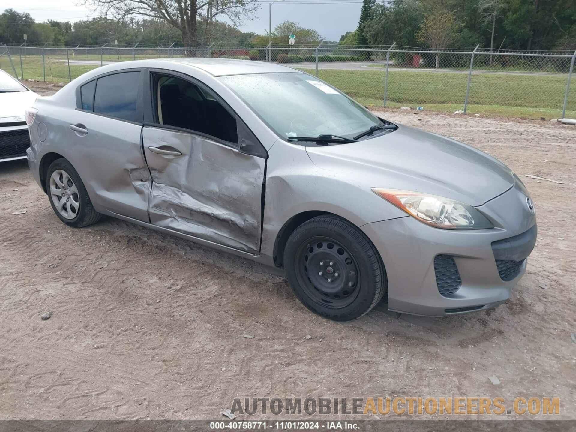 JM1BL1UF5C1583121 MAZDA MAZDA3 2012