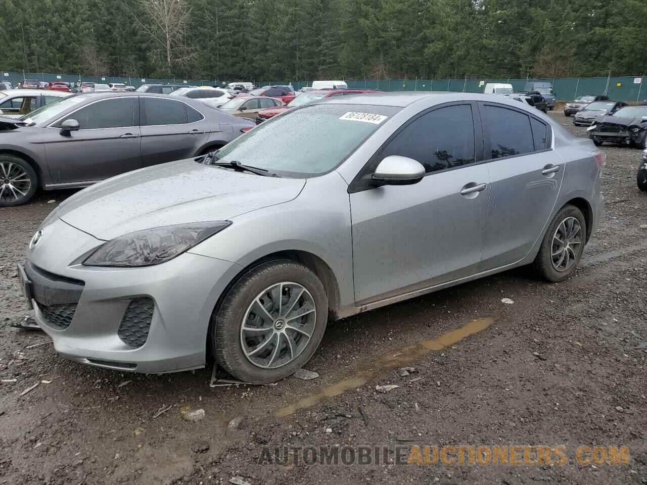 JM1BL1UFXC1558912 MAZDA 3 2012