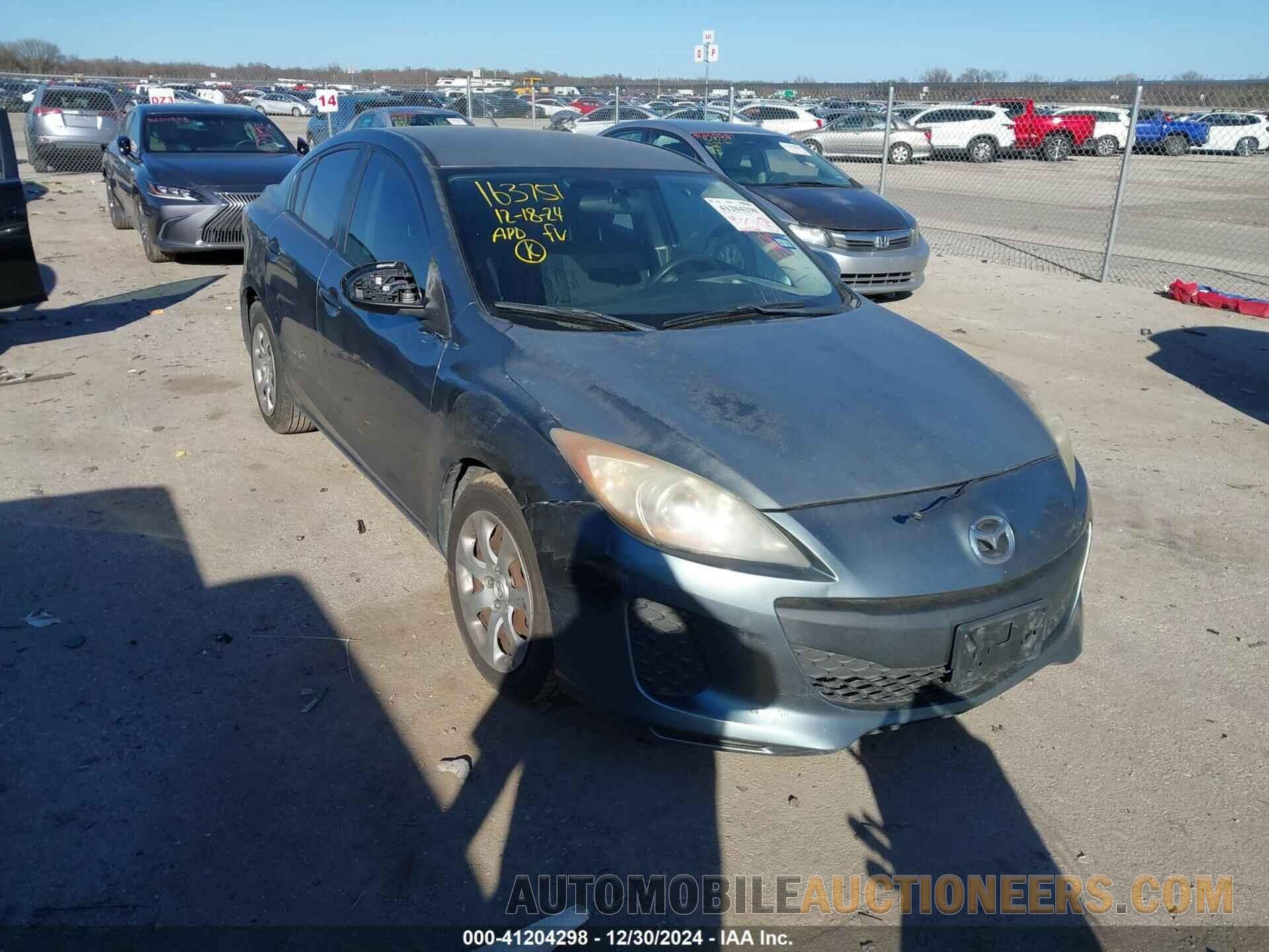 JM1BL1UG5C1588926 MAZDA MAZDA3 2012