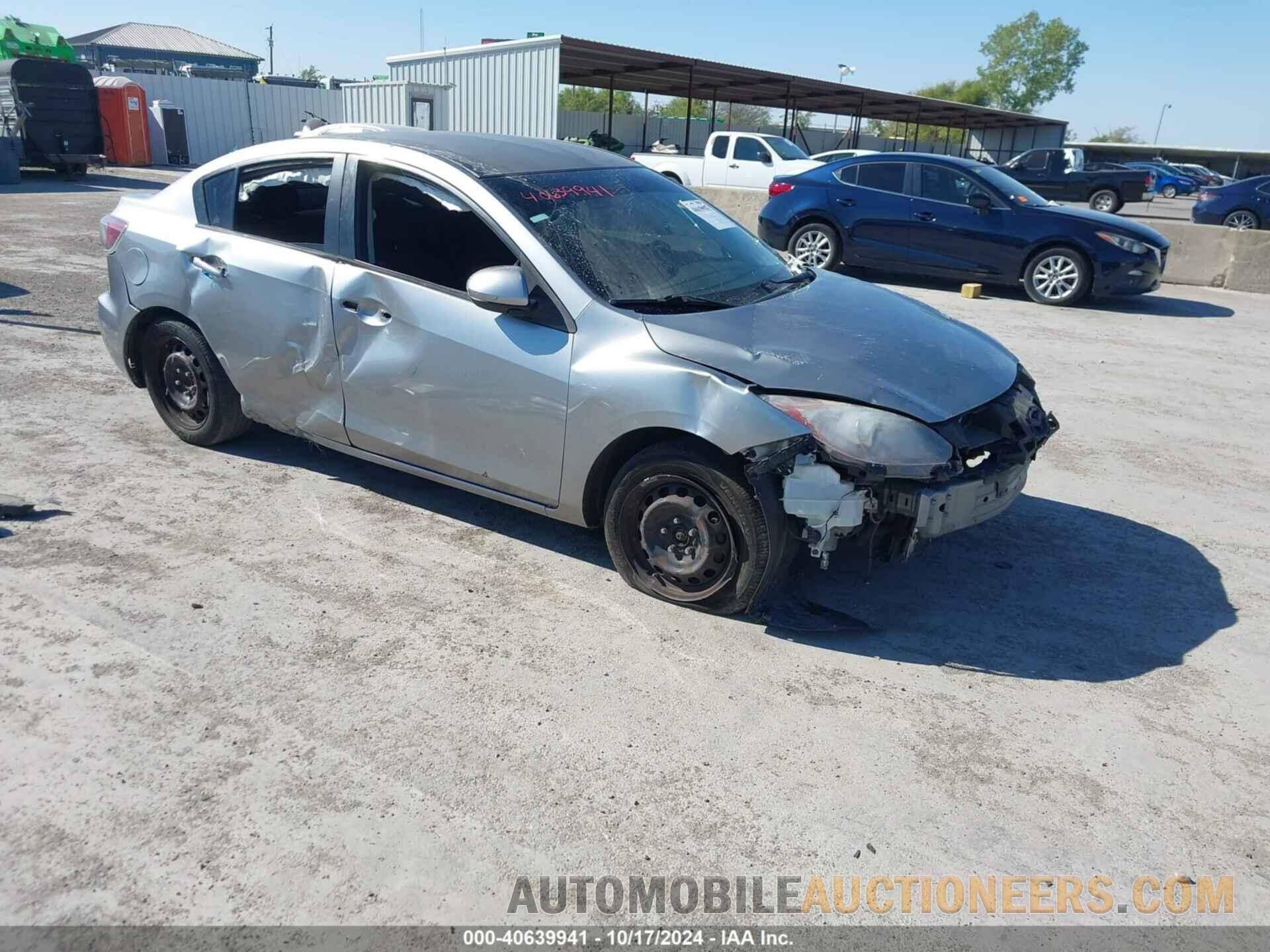 JM1BL1UGXC1643595 MAZDA MAZDA3 2012