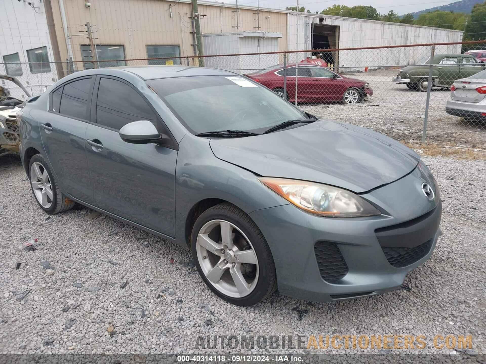 JM1BL1UP5D1750670 MAZDA MAZDA3 2013