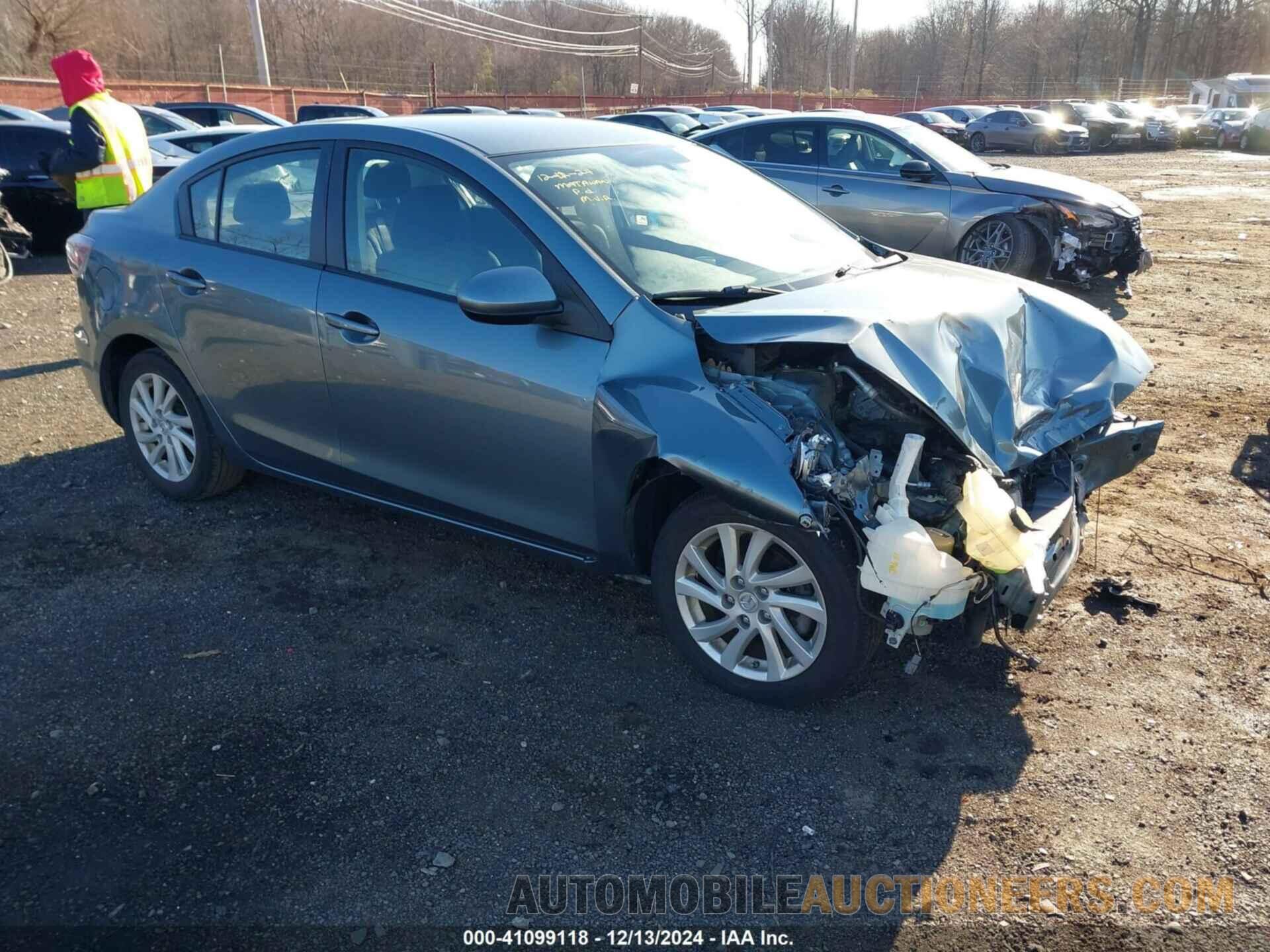 JM1BL1V84C1542513 MAZDA MAZDA3 2012