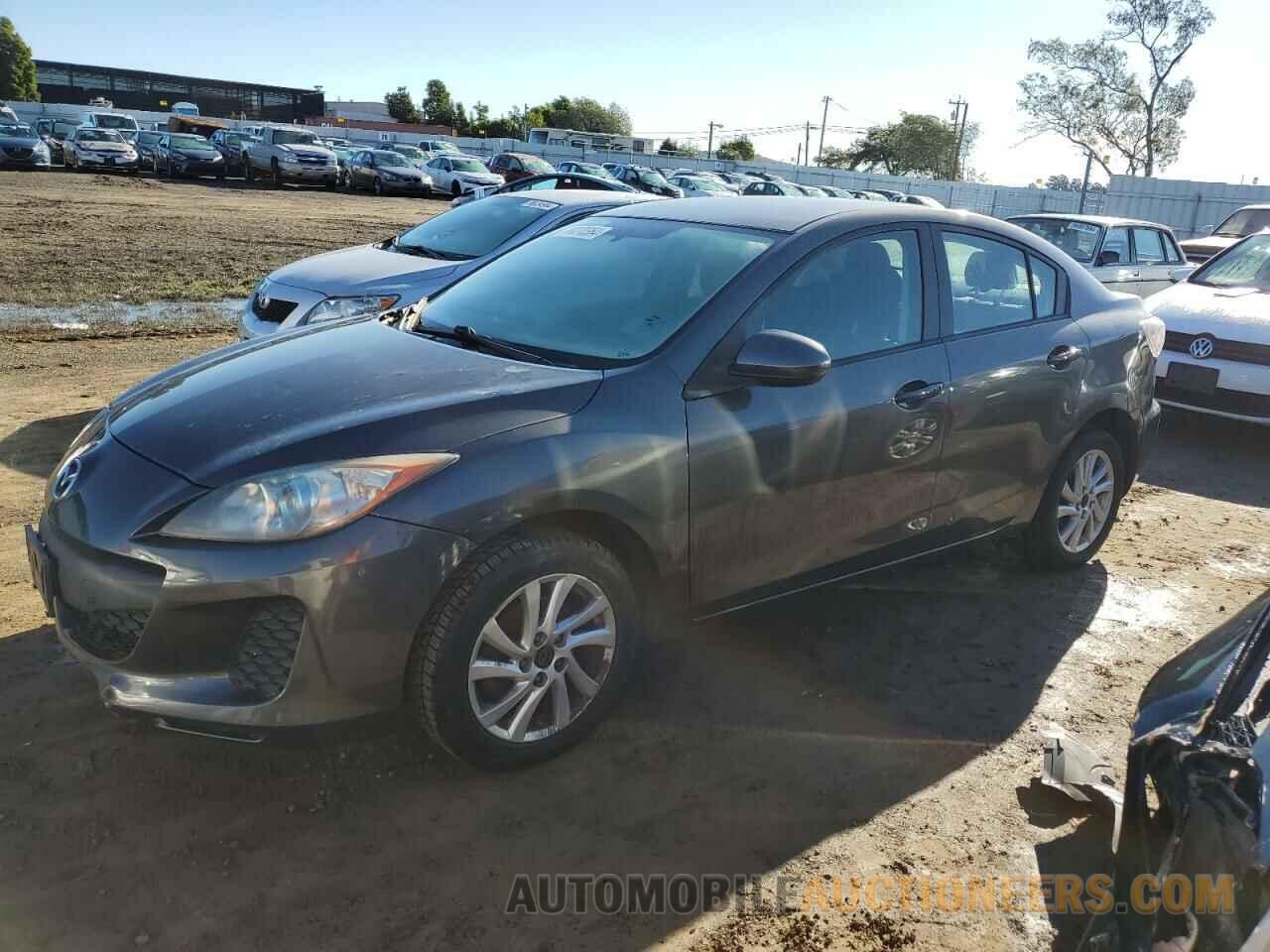 JM1BL1V85D1709821 MAZDA 3 2013