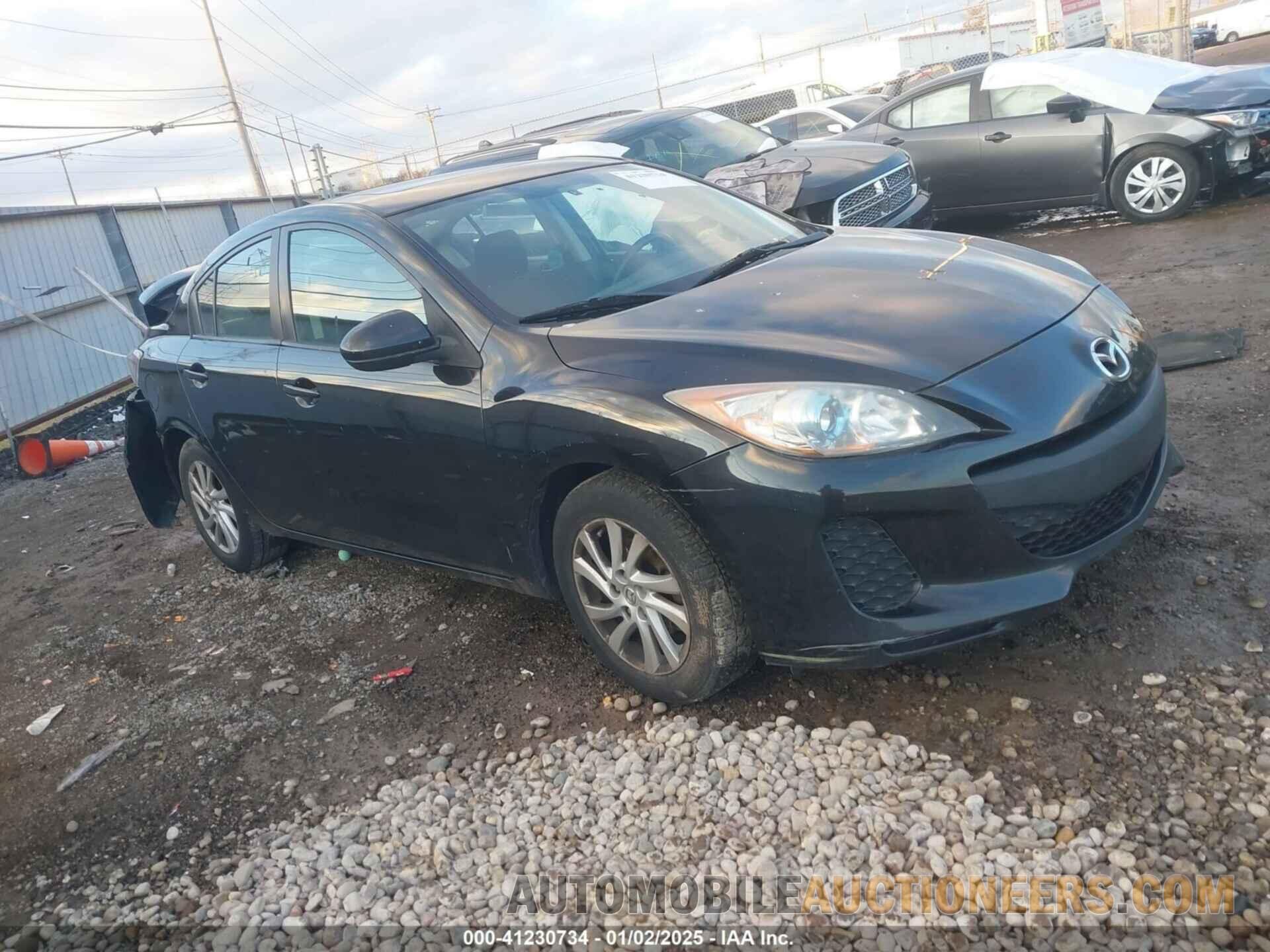 JM1BL1V86C1565176 MAZDA MAZDA3 2012