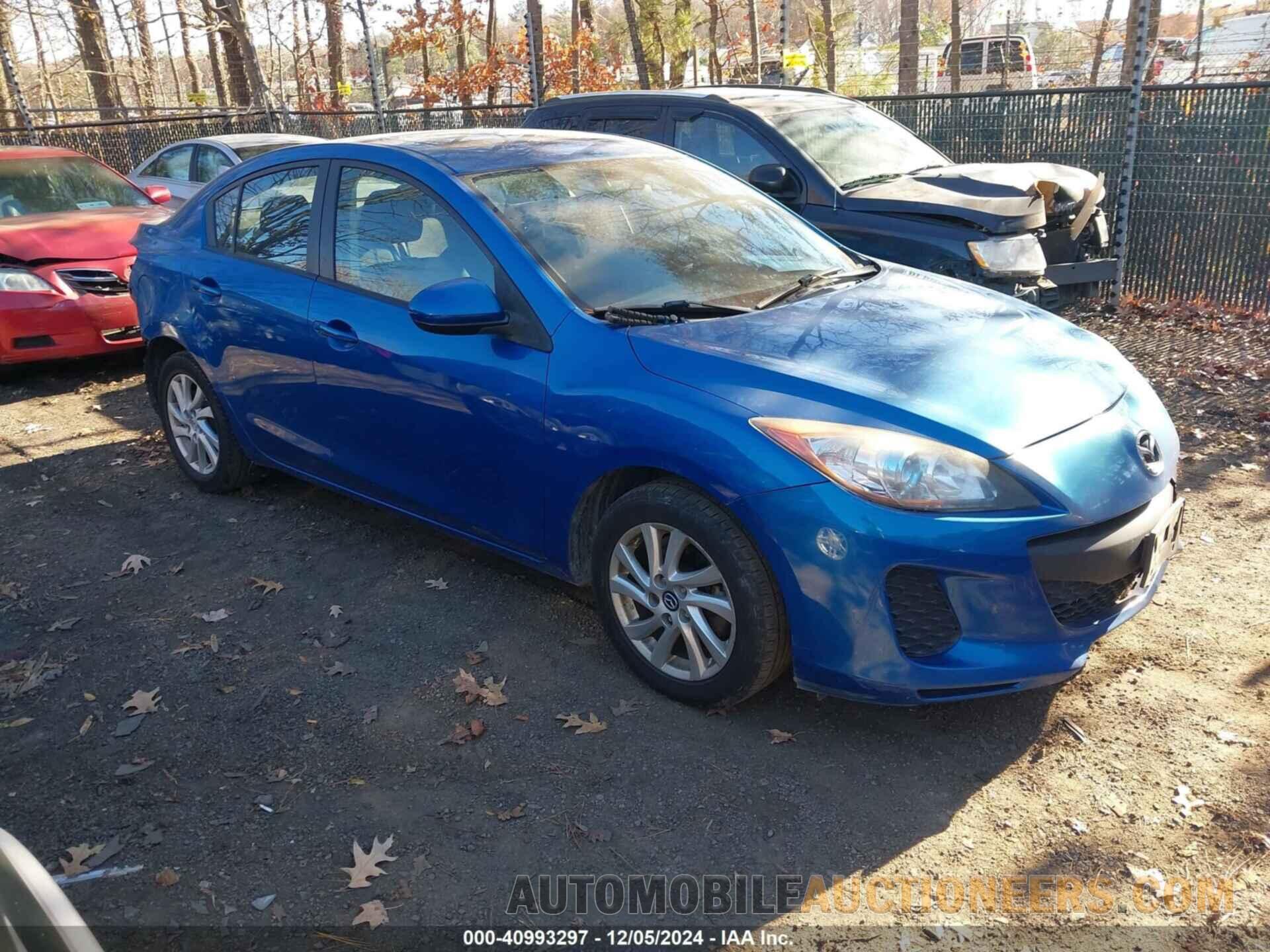 JM1BL1V87C1646722 MAZDA MAZDA3 2012