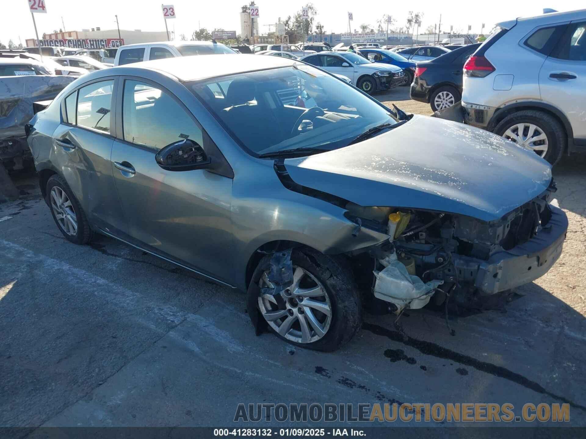 JM1BL1V8XC1557050 MAZDA MAZDA3 2012