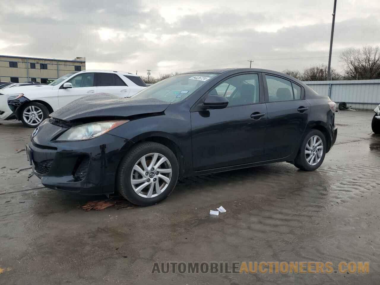 JM1BL1V8XD1713475 MAZDA 3 2013