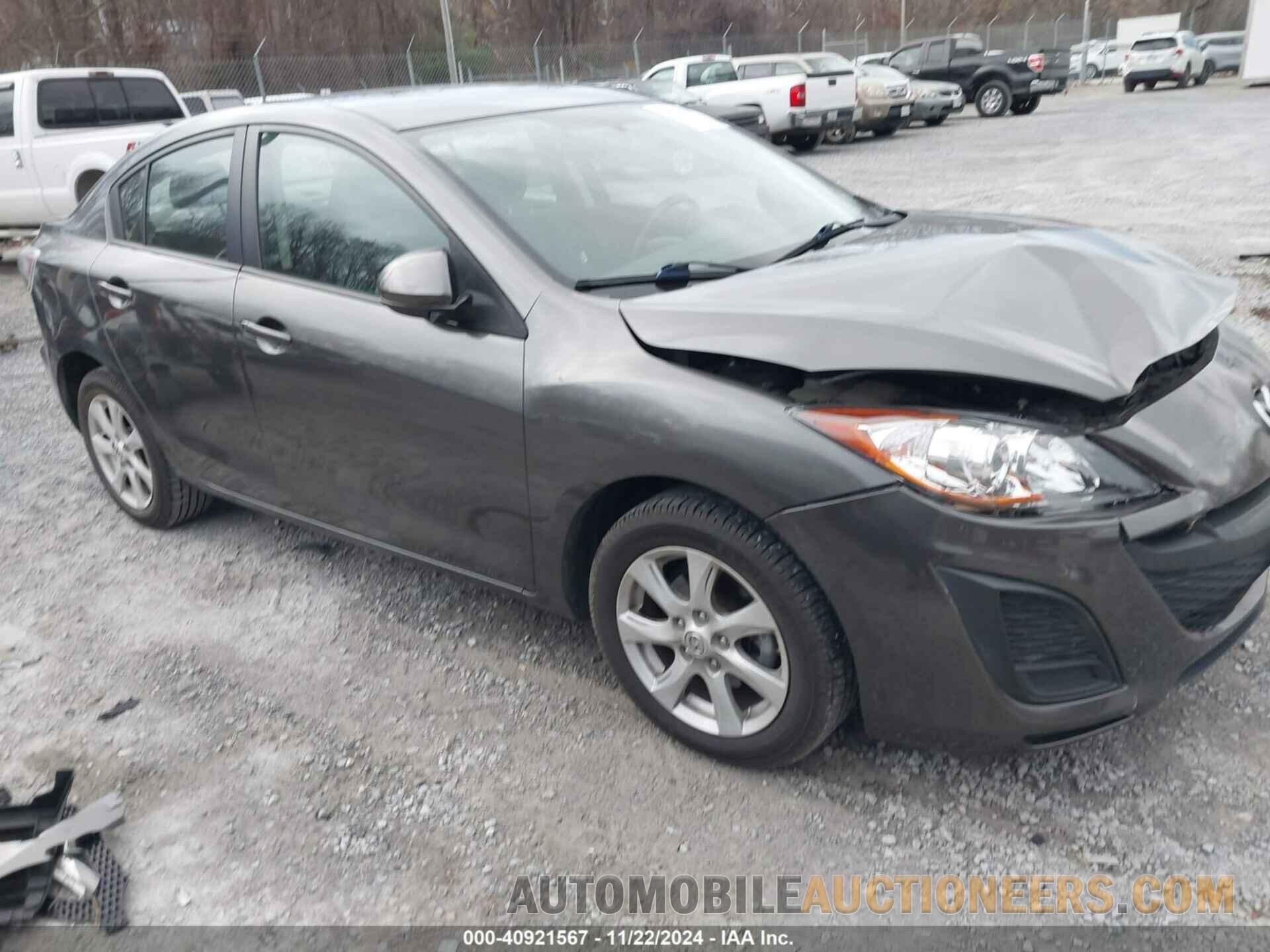 JM1BL1VF1B1475463 MAZDA MAZDA3 2011