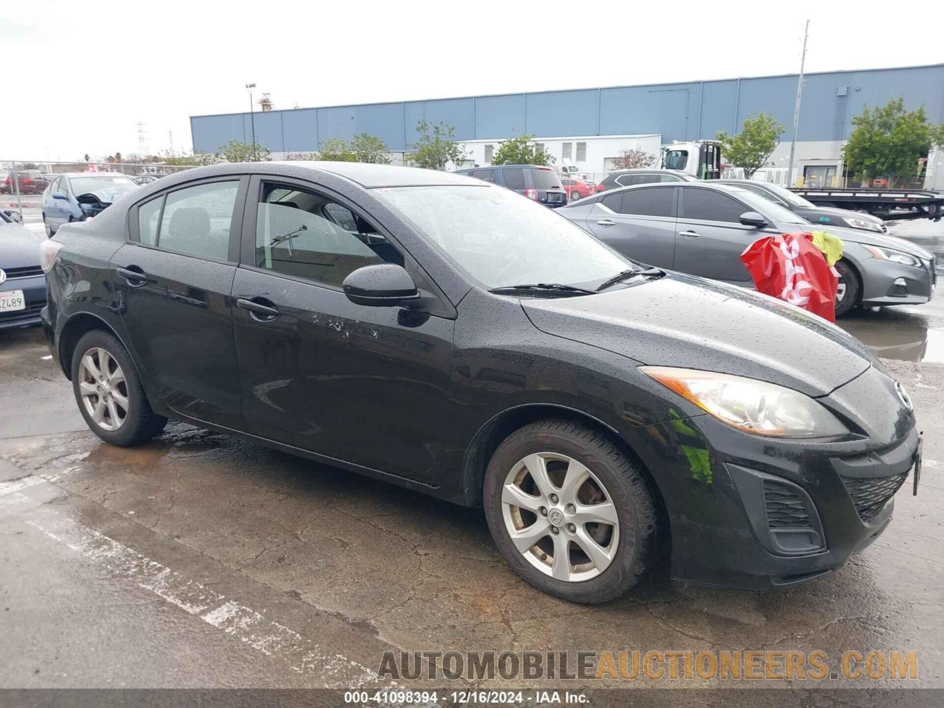 JM1BL1VF2B1497925 MAZDA MAZDA3 2011