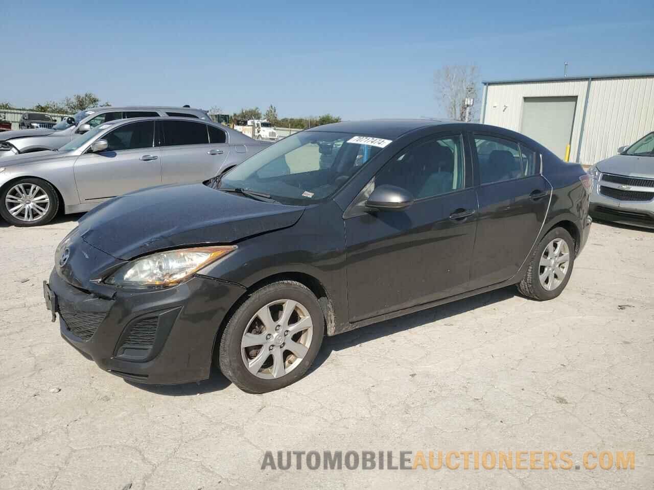 JM1BL1VF4B1901761 MAZDA 3 2011