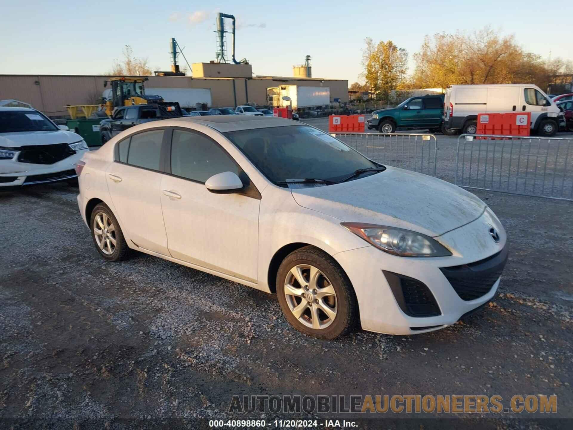 JM1BL1VF5B1449402 MAZDA MAZDA3 2011