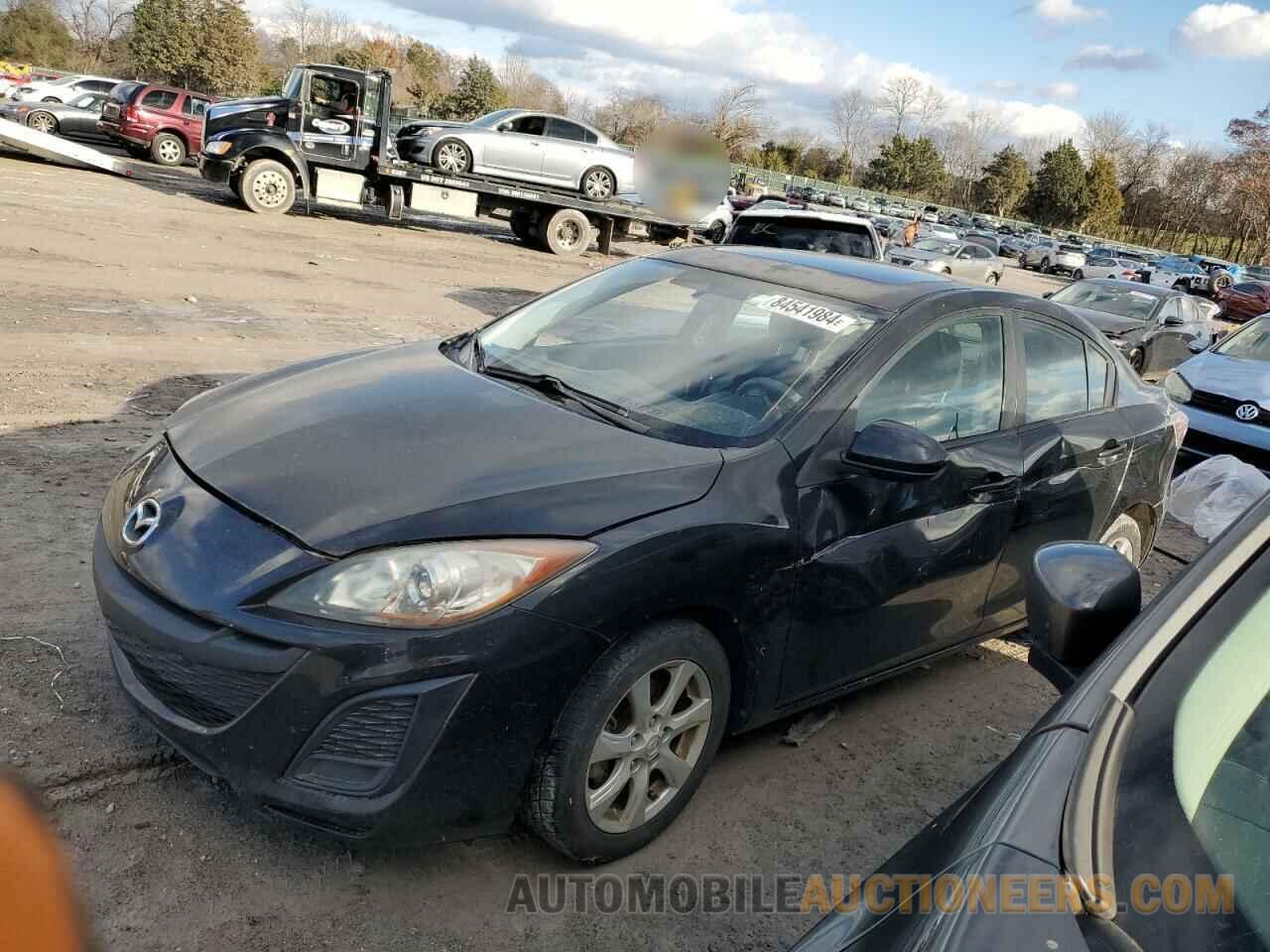 JM1BL1VG1B1360743 MAZDA 3 2011