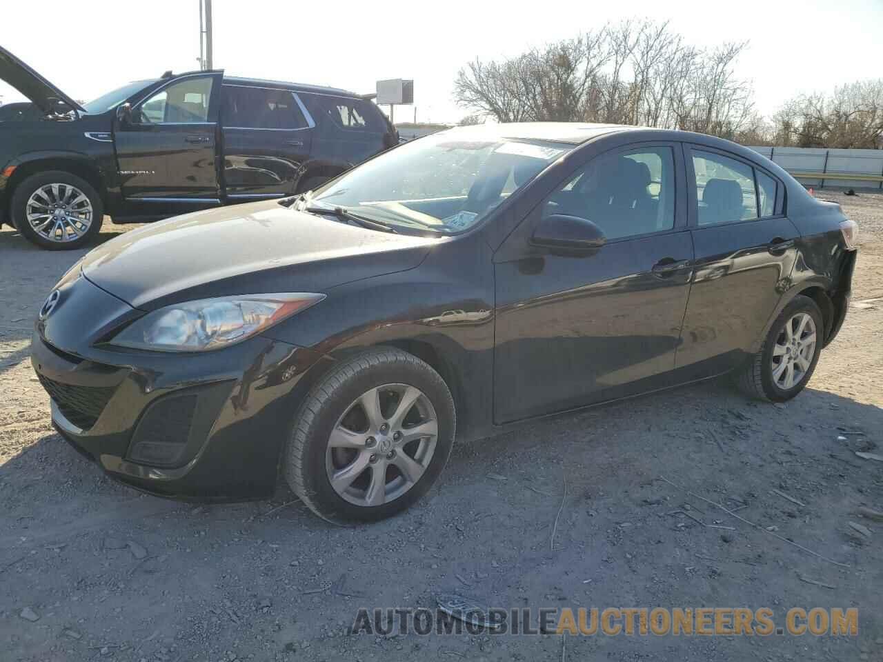 JM1BL1VG8B1375854 MAZDA 3 2011