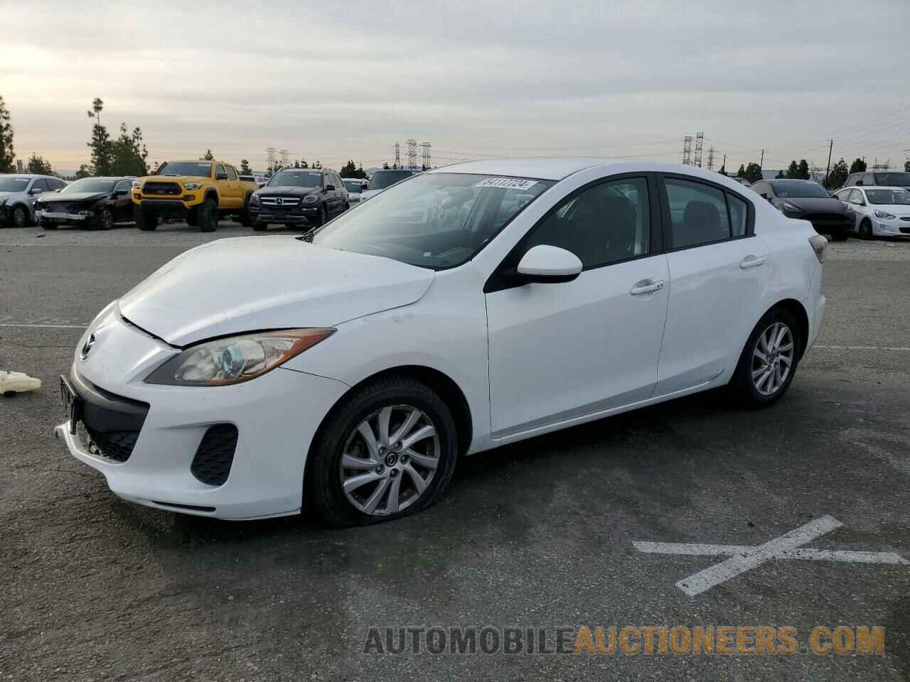 JM1BL1VP1D1739700 MAZDA 3 2013