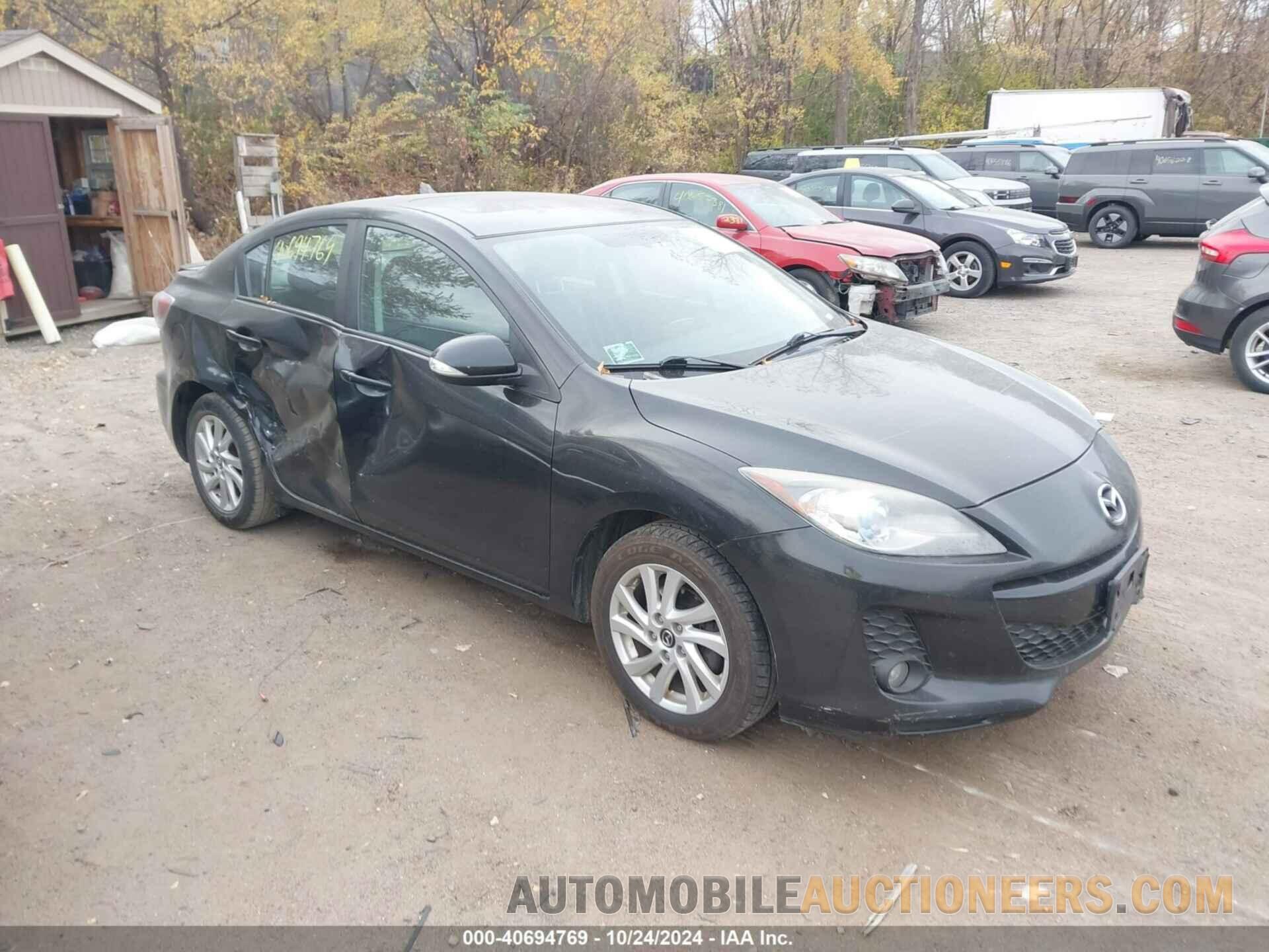 JM1BL1W71D1829203 MAZDA MAZDA3 2013