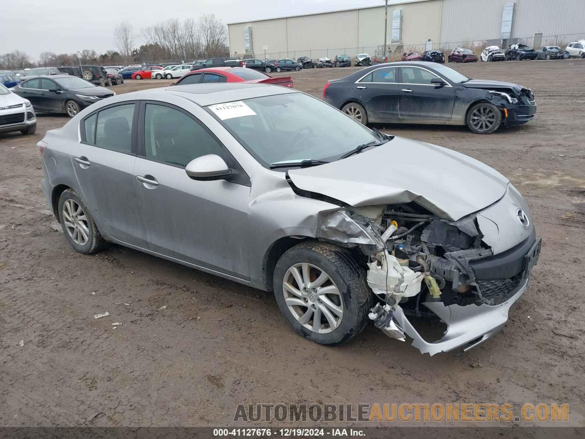 JM1BL1W72C1596107 MAZDA MAZDA3 2012