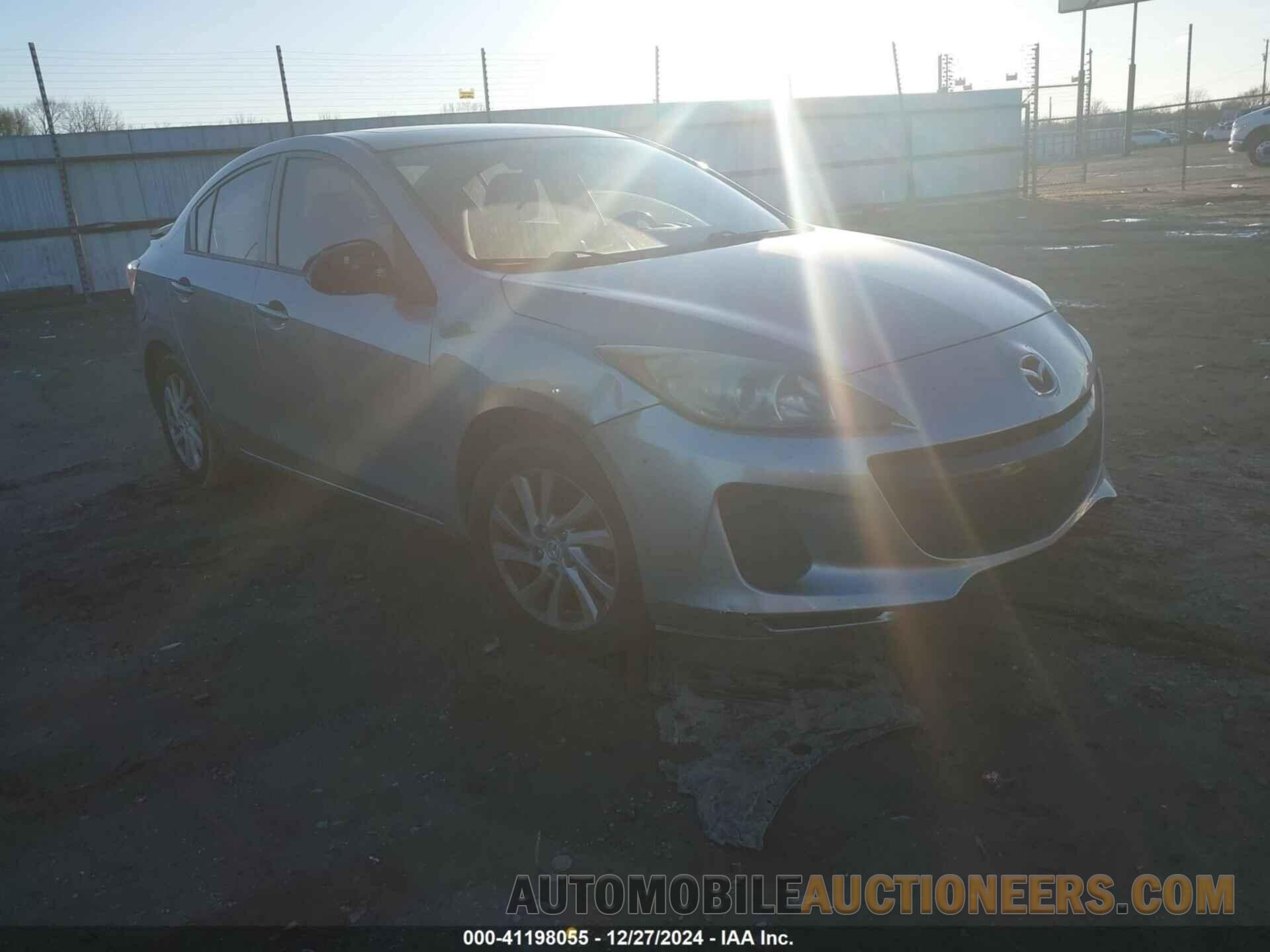 JM1BL1W72C1609194 MAZDA MAZDA3 2012