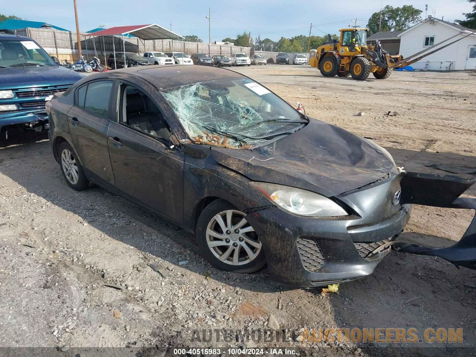 JM1BL1W82C1608944 MAZDA MAZDA3 2012