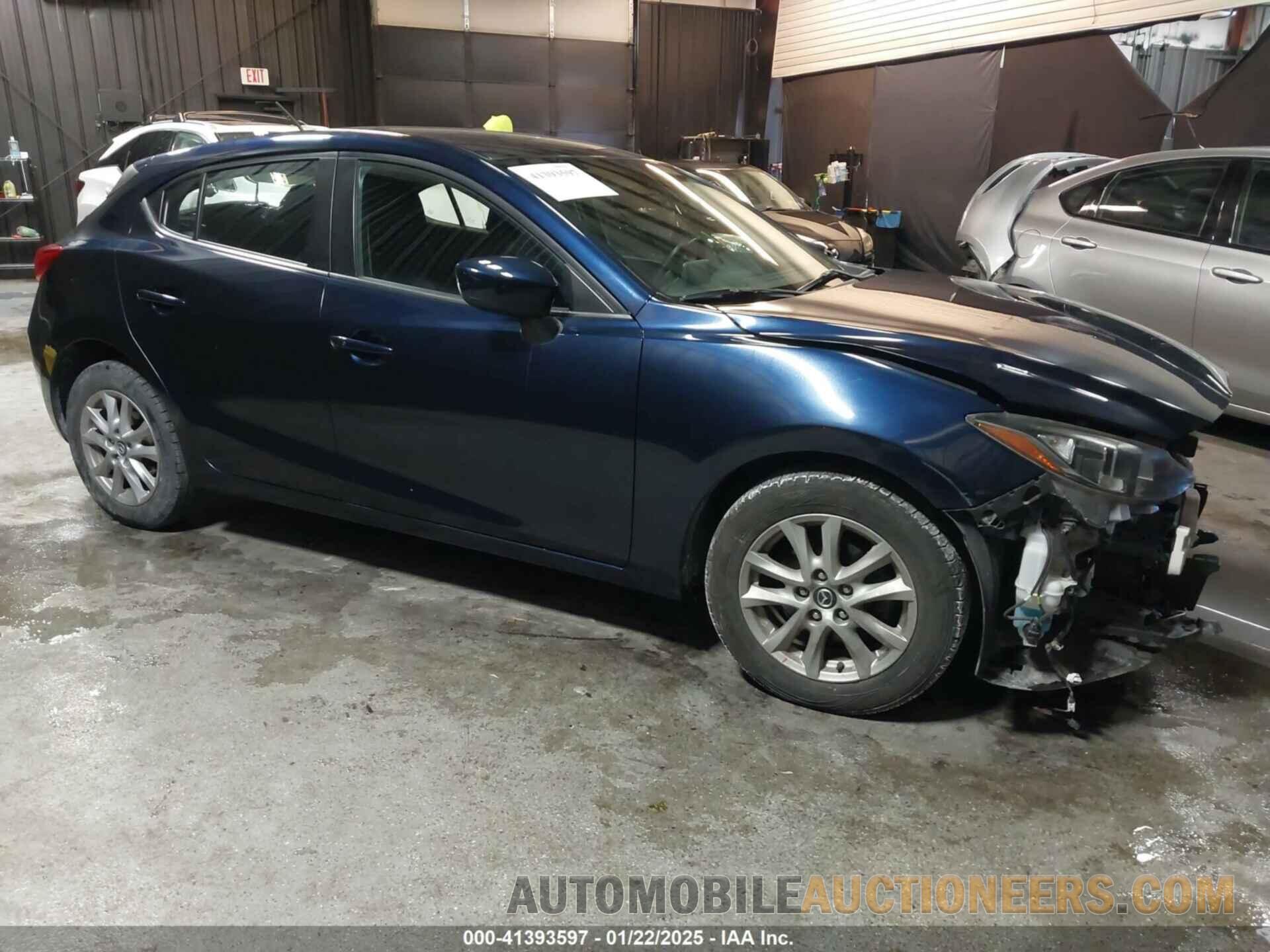 JM1BM1L77F1266498 MAZDA MAZDA3 2015