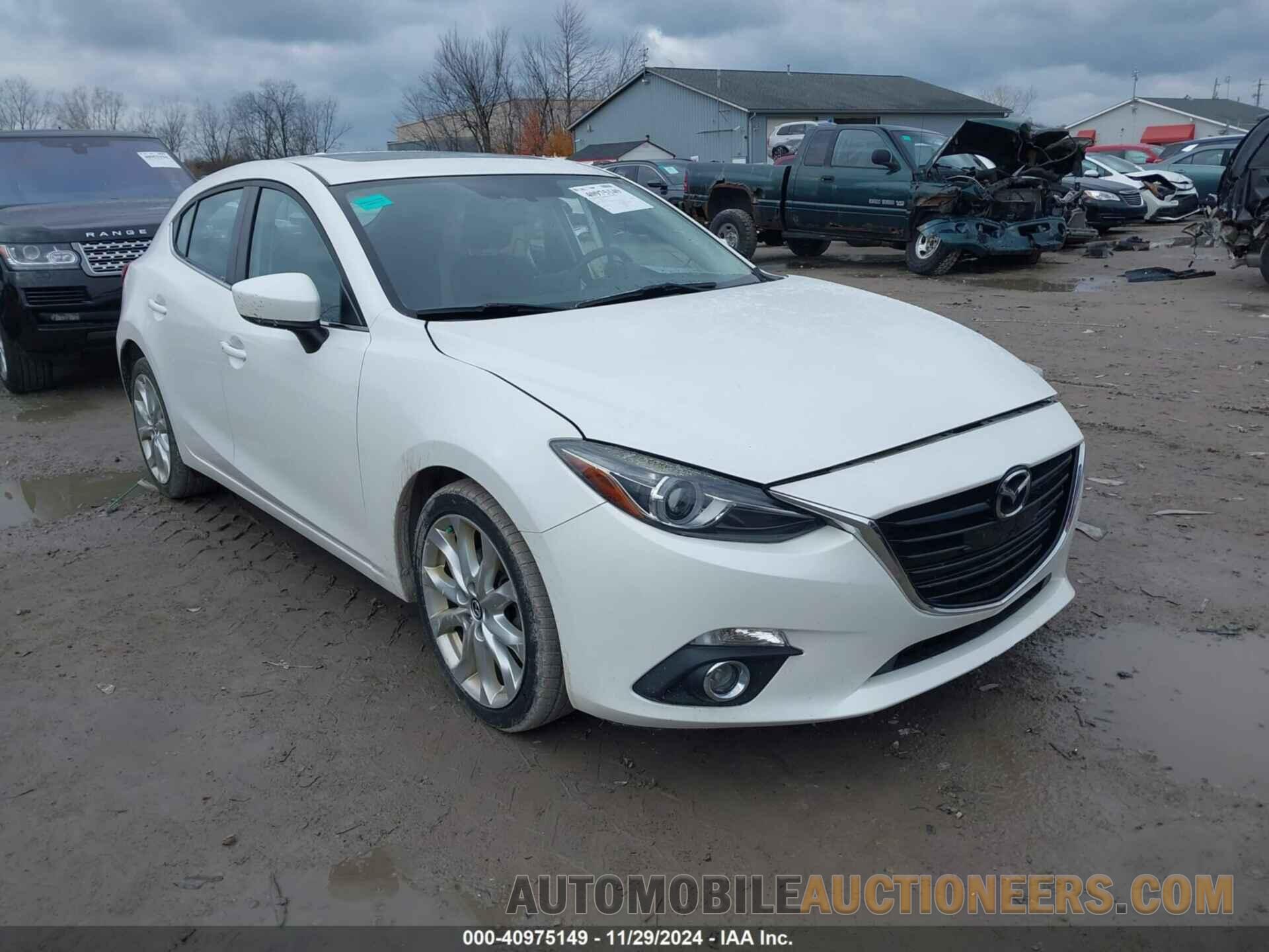 JM1BM1M32F1256103 MAZDA MAZDA3 2015