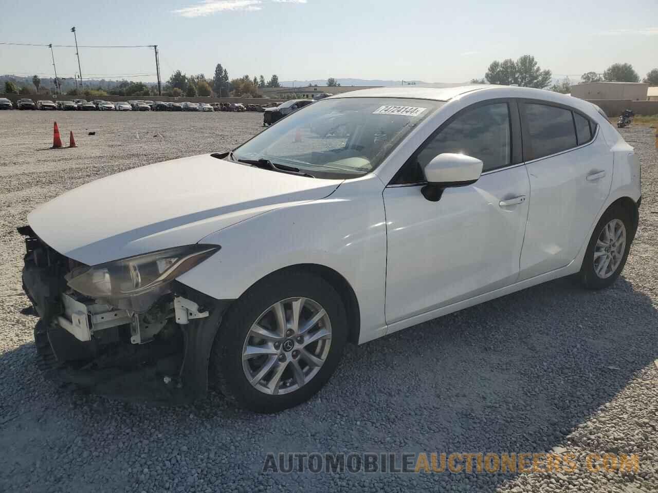 JM1BM1M74G1333574 MAZDA 3 2016