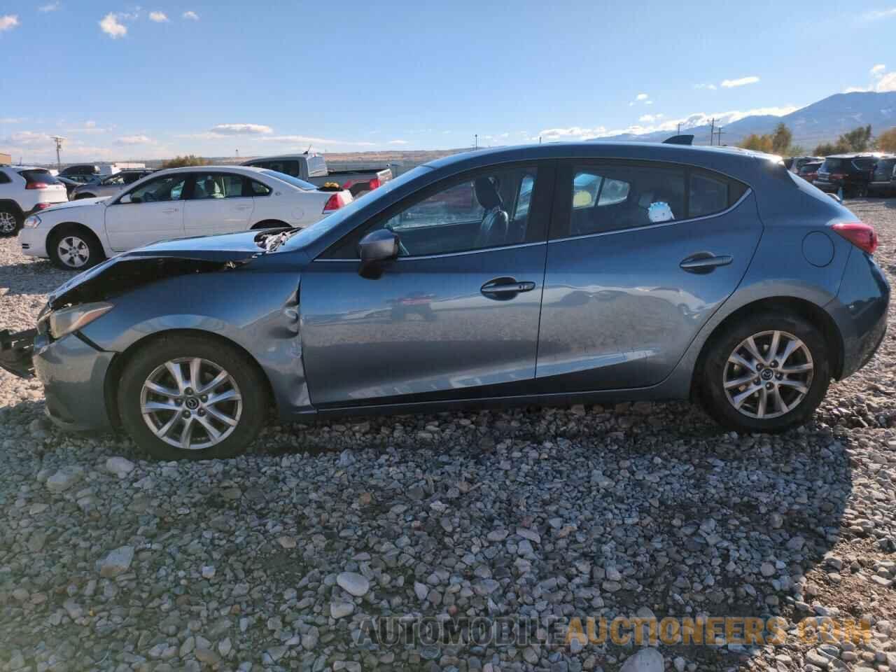 JM1BM1M76F1249965 MAZDA 3 2015