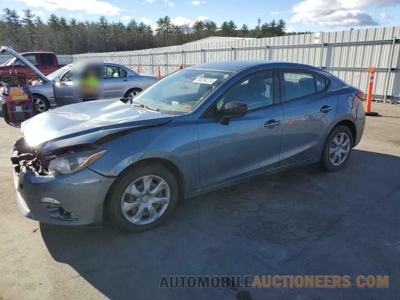 JM1BM1T70F1228921 MAZDA 3 2015