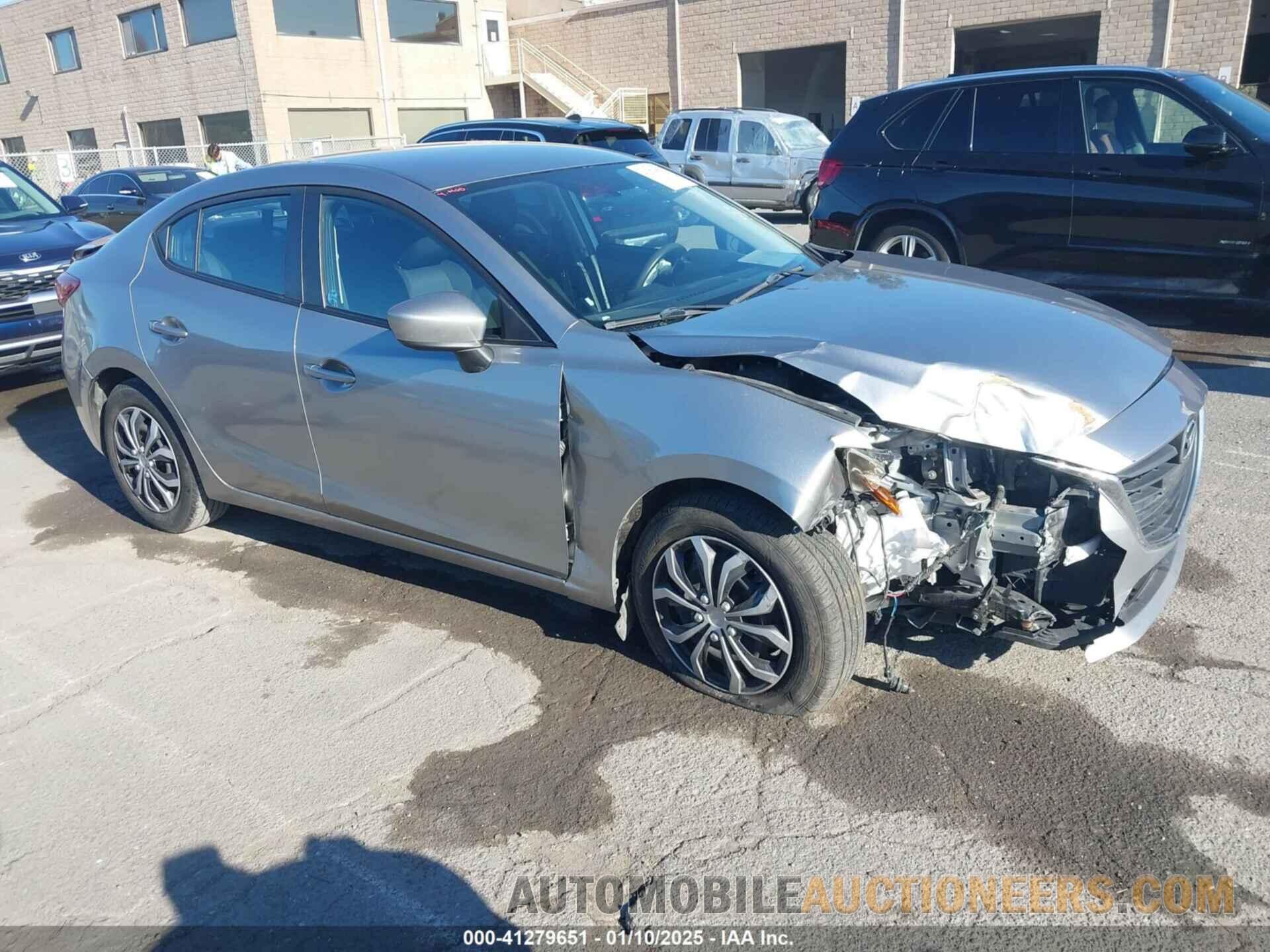 JM1BM1T75F1258853 MAZDA MAZDA3 2015