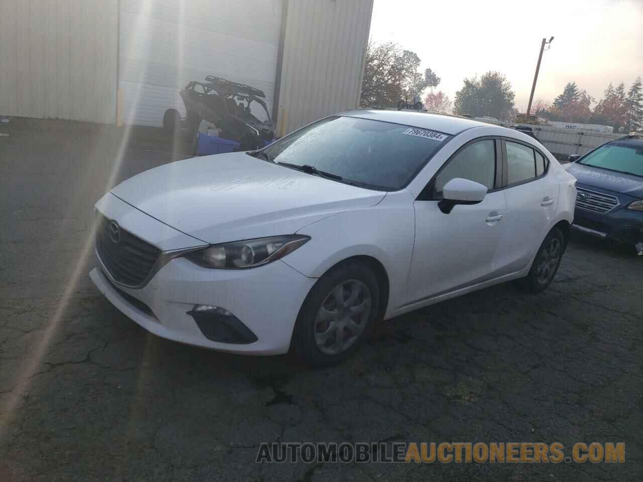 JM1BM1U70E1115144 MAZDA 3 2014