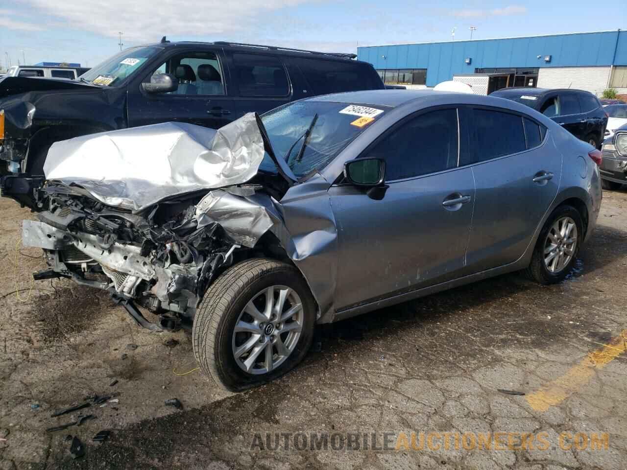 JM1BM1U74G1305712 MAZDA 3 2016