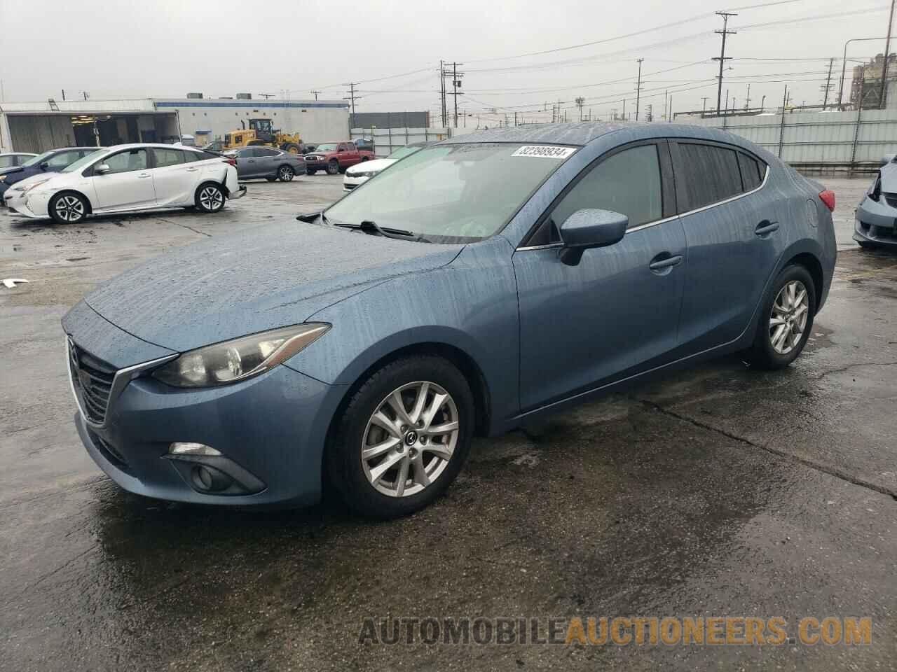 JM1BM1V7XF1261096 MAZDA 3 2015