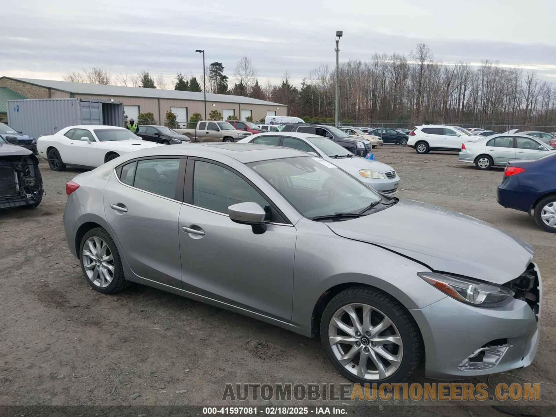 JM1BM1W3XF1264463 MAZDA MAZDA3 2015